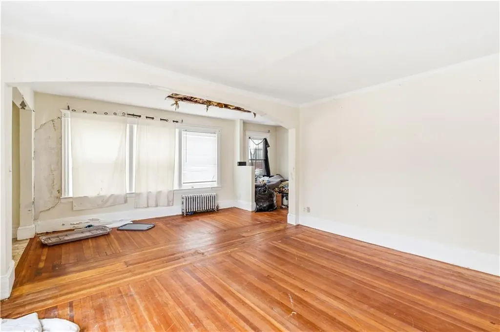 303 Narragansett Street Cranston RI 02905