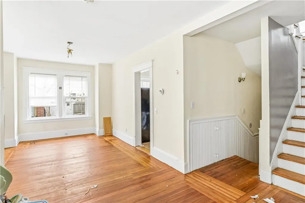 303 Narragansett Street Cranston RI 02905