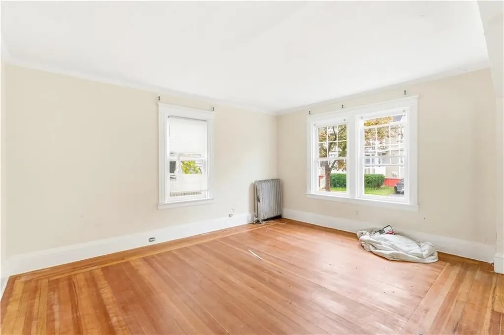 303 Narragansett Street Cranston RI 02905