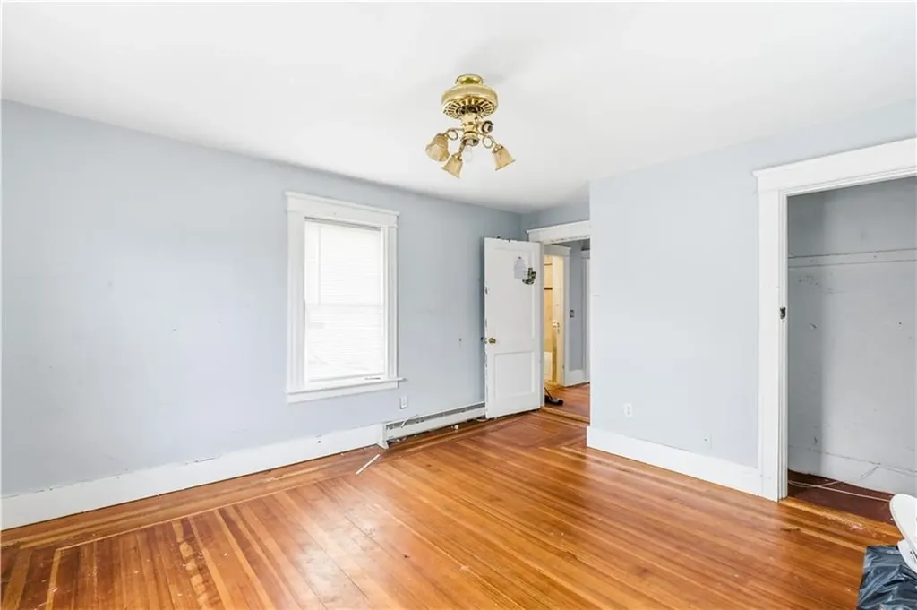 303 Narragansett Street Cranston RI 02905