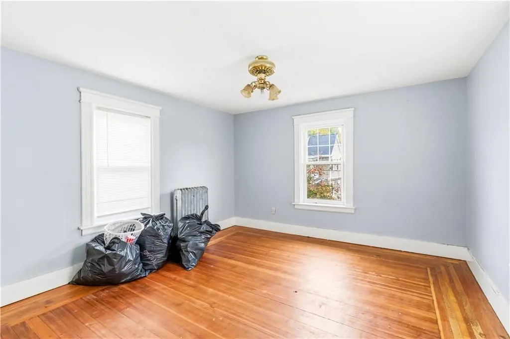 303 Narragansett Street Cranston RI 02905