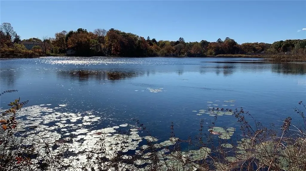 39 Matteson Avenue West Warwick RI 02893