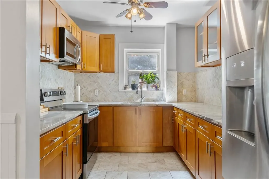 39 Matteson Avenue West Warwick RI 02893