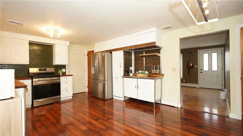 11 North Rose Street East Providence RI 02914