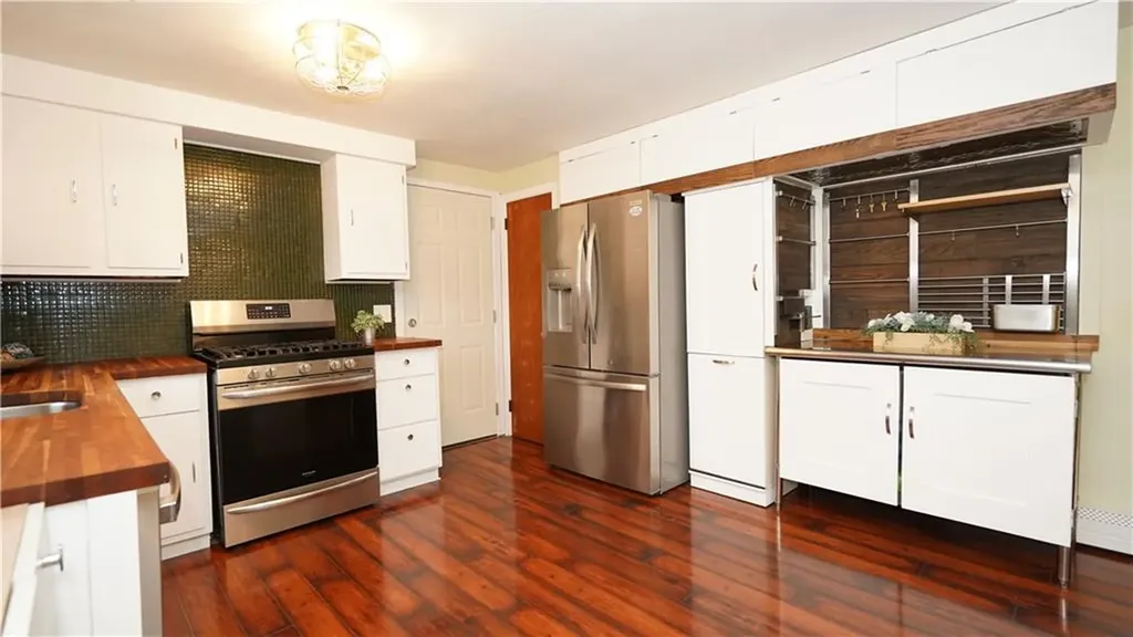 11 North Rose Street East Providence RI 02914