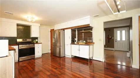 11 North Rose Street East Providence RI 02914