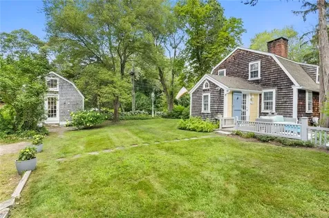 1300 Middle Road East Greenwich RI 02818