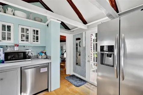 1300 Middle Road East Greenwich RI 02818