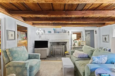 1300 Middle Road East Greenwich RI 02818