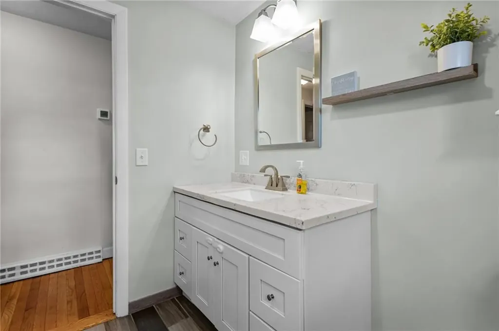 16 Flynn Avenue Cranston RI 02920