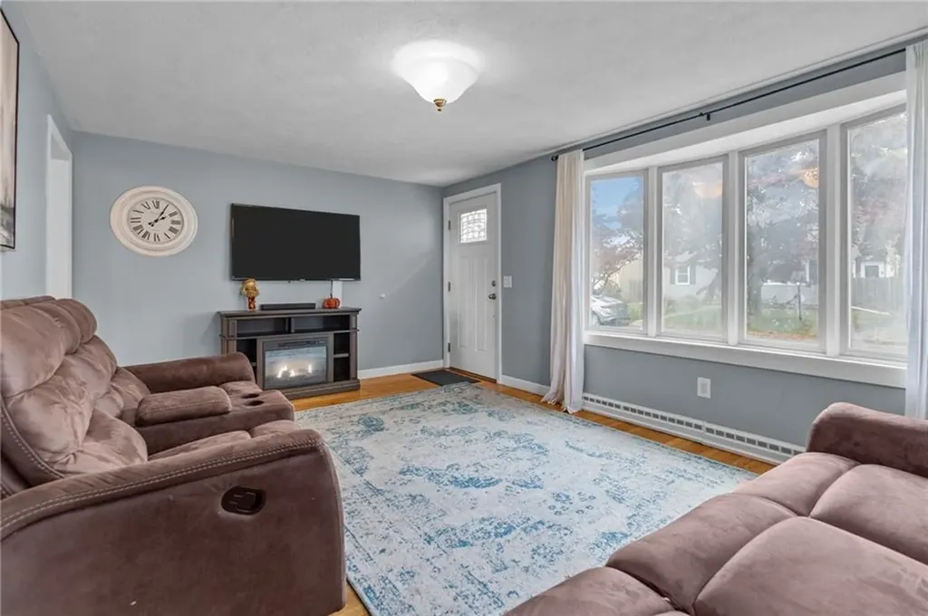 16 Flynn Avenue Cranston RI 02920