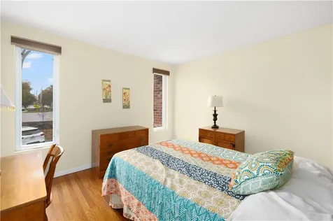 3940 Post Road Warwick RI 02886