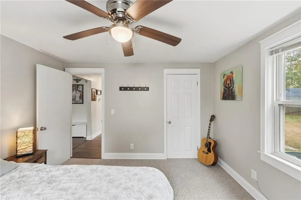 63 Massasoit Drive Warwick RI 02888