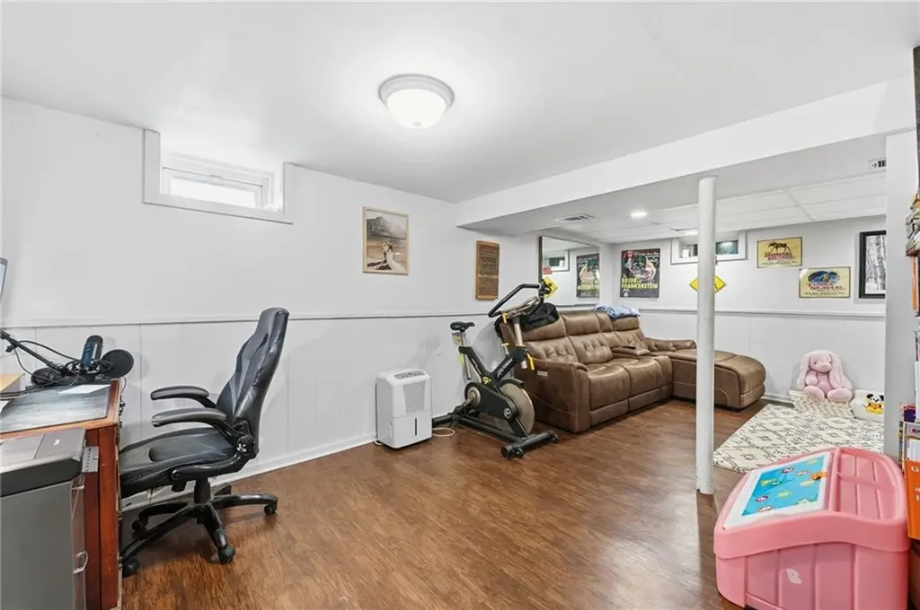 63 Massasoit Drive Warwick RI 02888