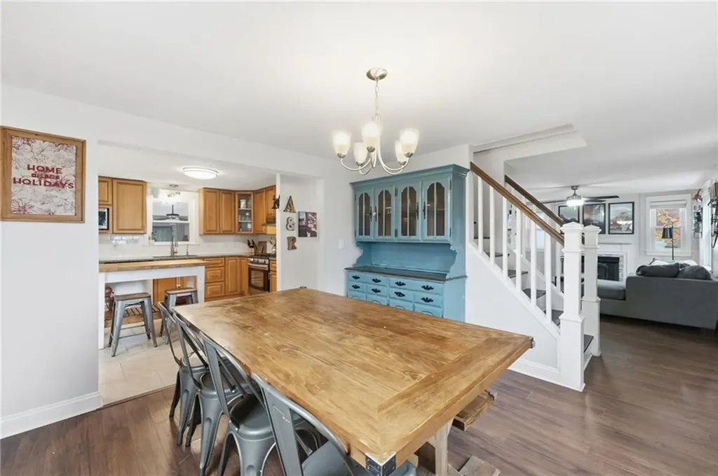 63 Massasoit Drive Warwick RI 02888