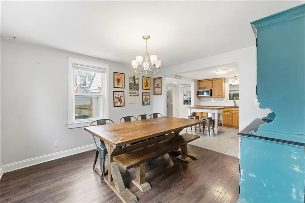 63 Massasoit Drive Warwick RI 02888