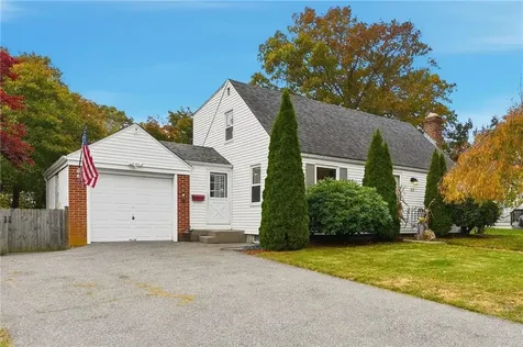 63 Massasoit Drive Warwick RI 02888