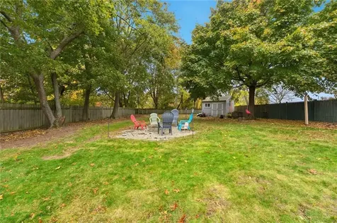 63 Massasoit Drive Warwick RI 02888