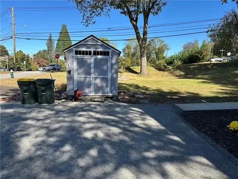 2 Hattie Avenue Smithfield RI 02828