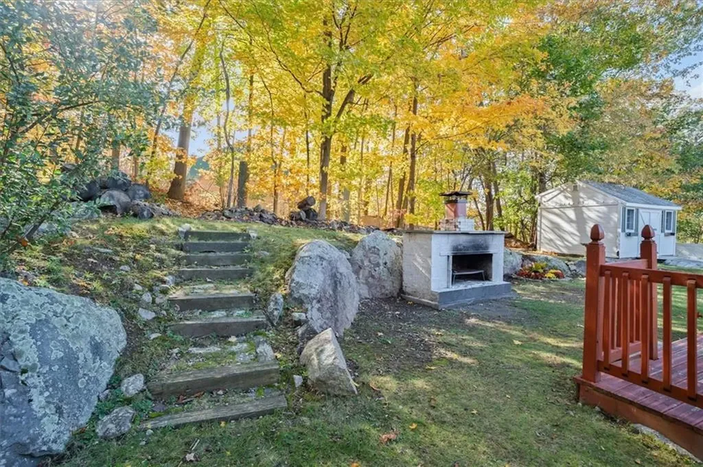 39 Columbia Street North Attleboro MA 02760