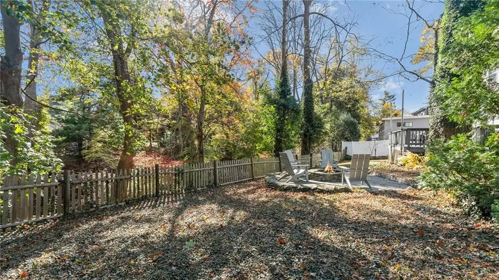 6 Black Creek Lane Warwick RI 02888