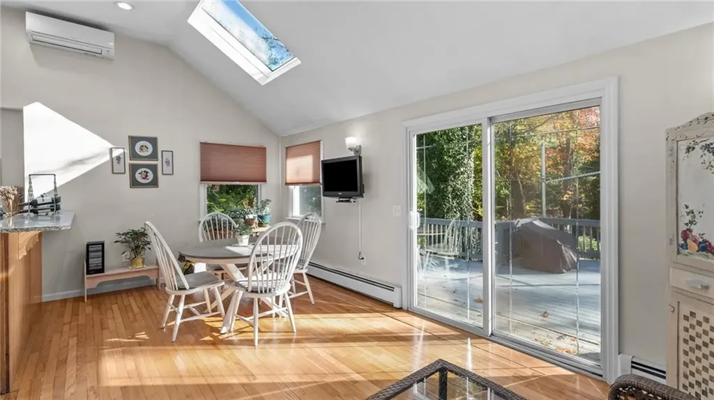 6 Black Creek Lane Warwick RI 02888