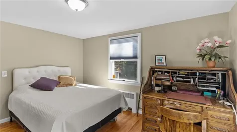 6 Black Creek Lane Warwick RI 02888