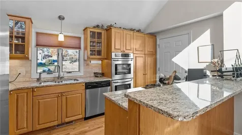 6 Black Creek Lane Warwick RI 02888