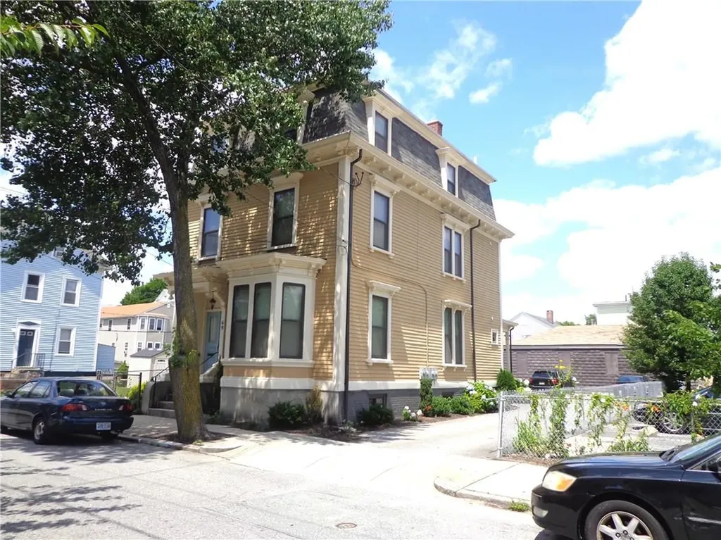 69 Grove Street Providence RI 02909