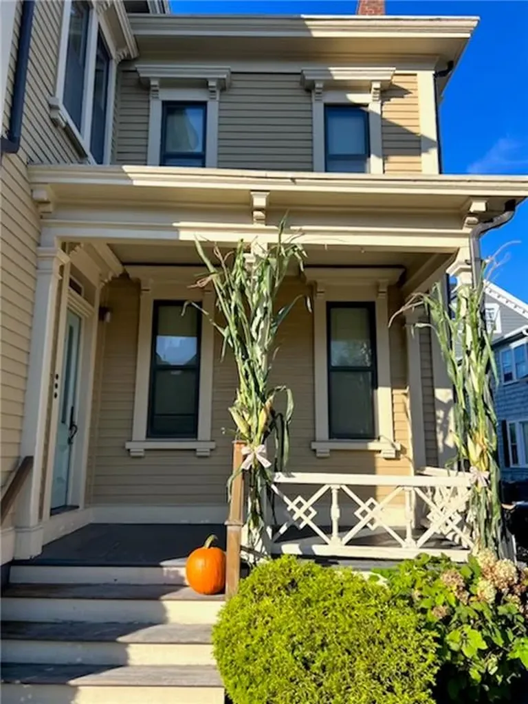 69 Grove Street Providence RI 02909