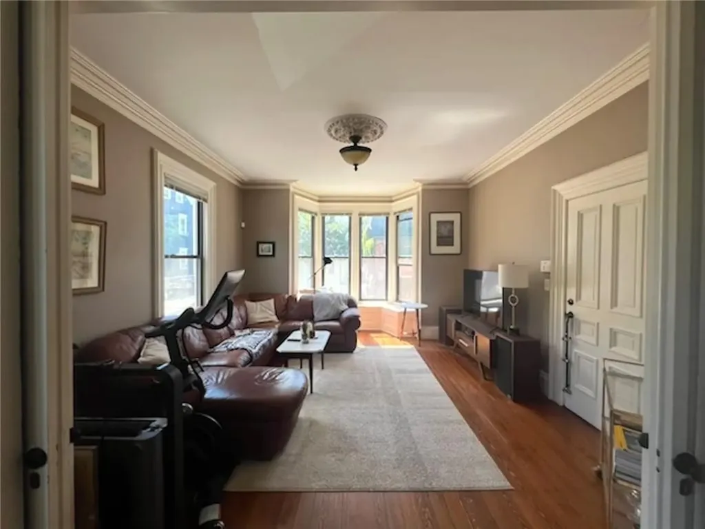 69 Grove Street Providence RI 02909