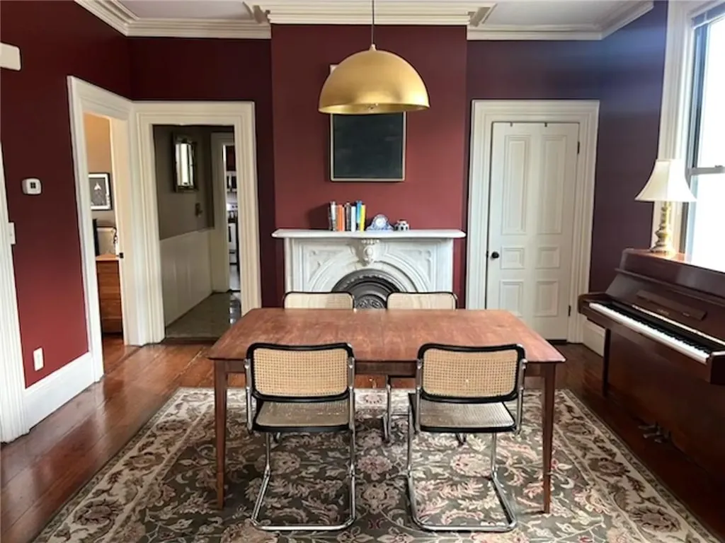 69 Grove Street Providence RI 02909