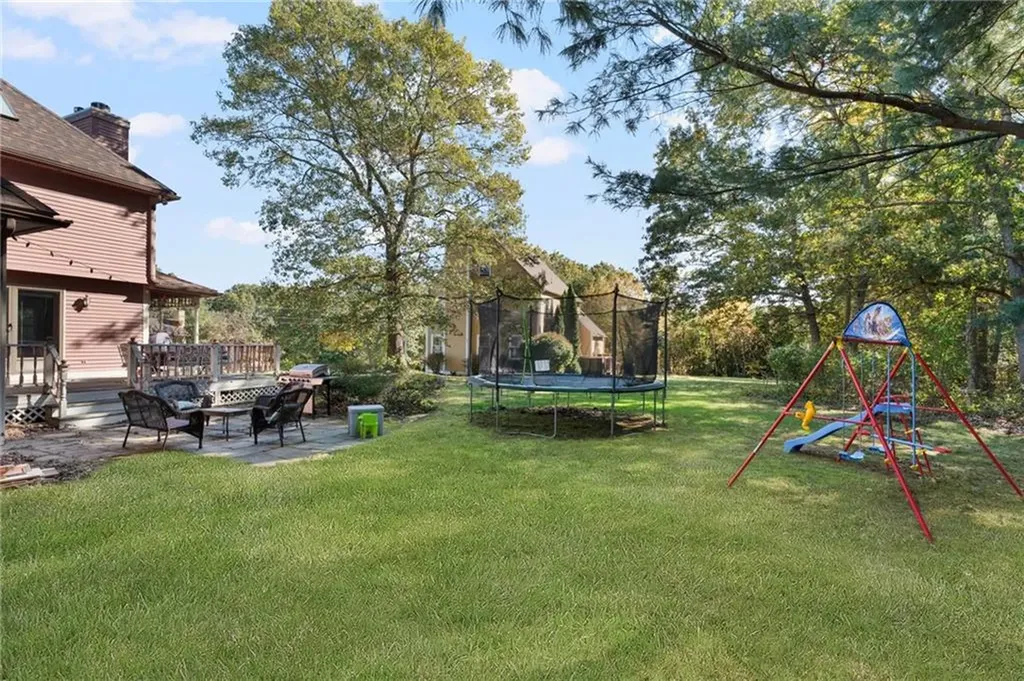 8 Tarragon Drive Johnston RI 02919