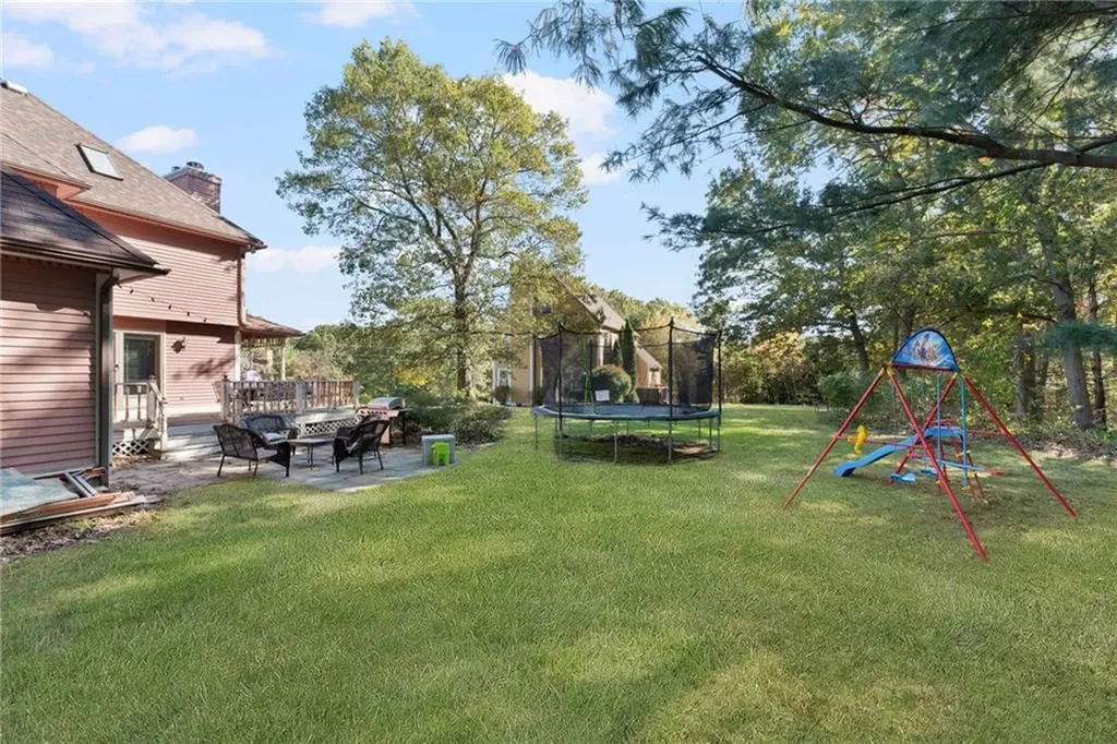 8 Tarragon Drive Johnston RI 02919