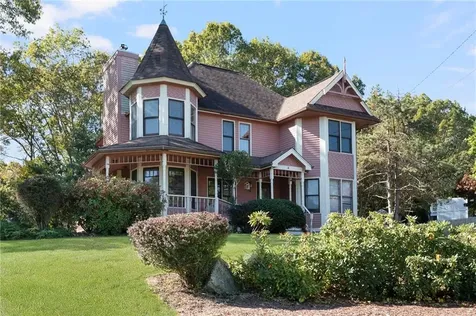 8 Tarragon Drive Johnston RI 02919