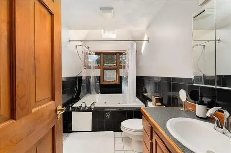 8 Tarragon Drive Johnston RI 02919