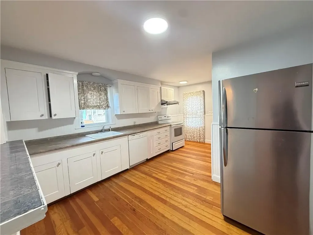 75 High School Avenue Cranston RI 02910