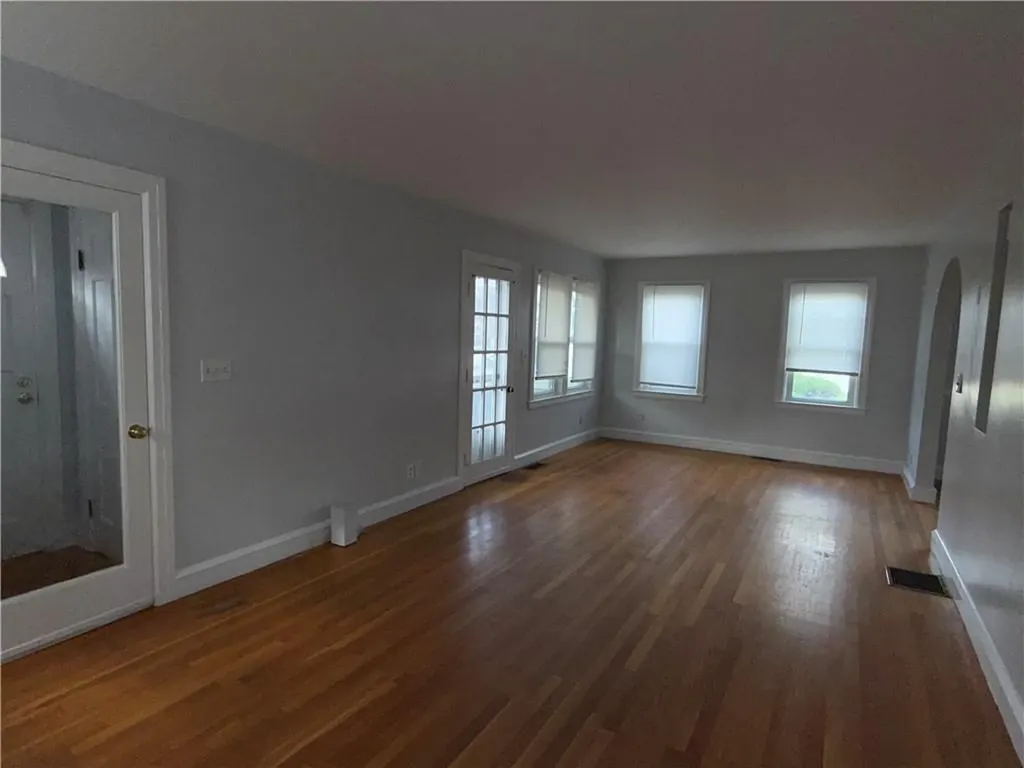 75 High School Avenue Cranston RI 02910