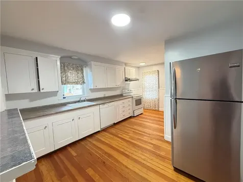 75 High School Avenue Cranston RI 02910