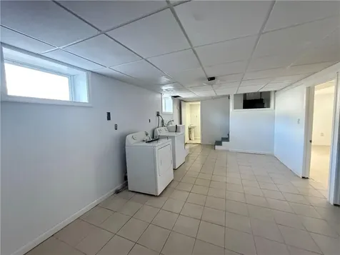 75 High School Avenue Cranston RI 02910