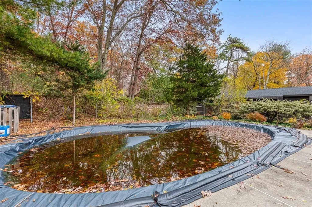 155 Stillwater Road Smithfield RI 02917