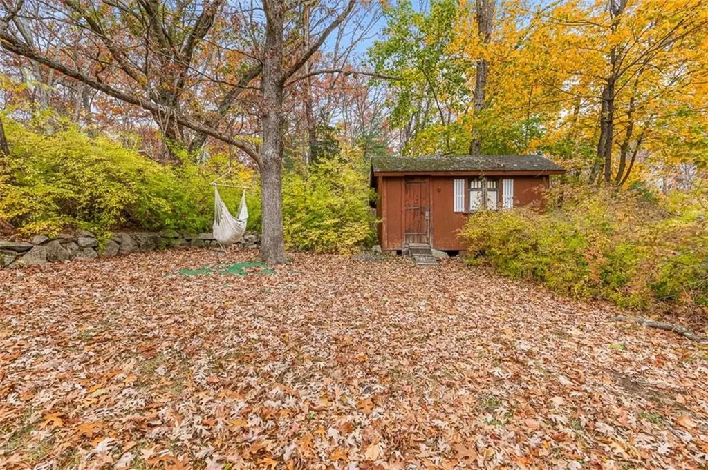 155 Stillwater Road Smithfield RI 02917