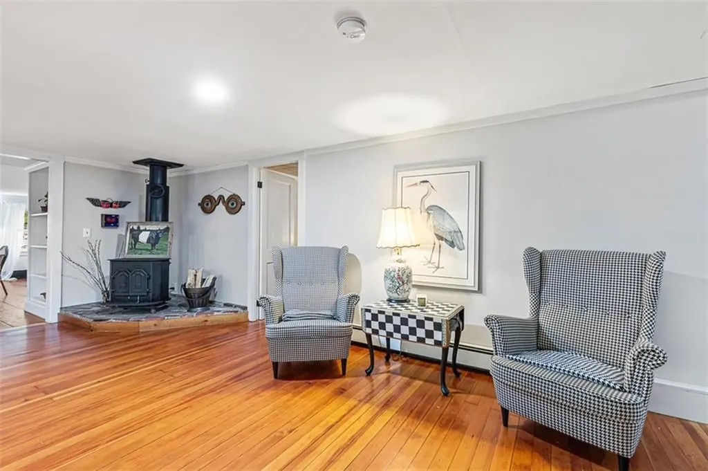 155 Stillwater Road Smithfield RI 02917