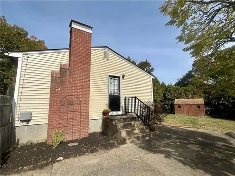 109 Chadsey Road North Kingstown RI 02852