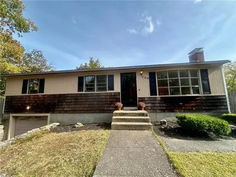 109 Chadsey Road North Kingstown RI 02852