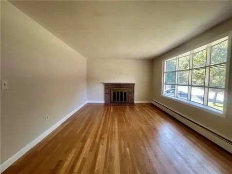 109 Chadsey Road North Kingstown RI 02852