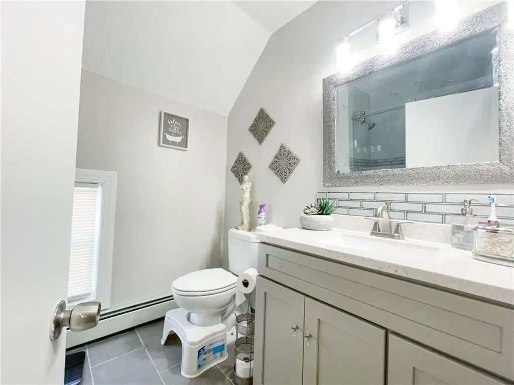 312 California Avenue Providence RI 02905