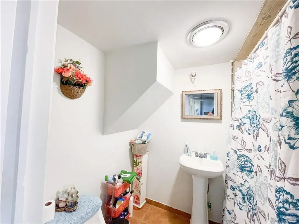 312 California Avenue Providence RI 02905