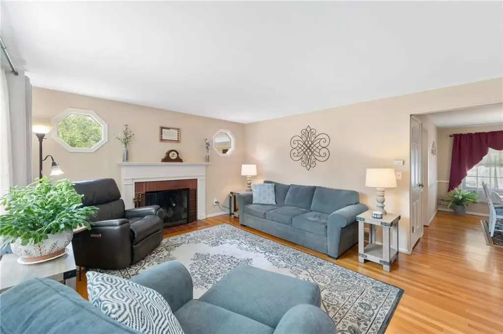 1 Woodhaven Drive Cumberland RI 02864