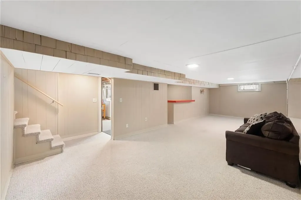 1 Woodhaven Drive Cumberland RI 02864